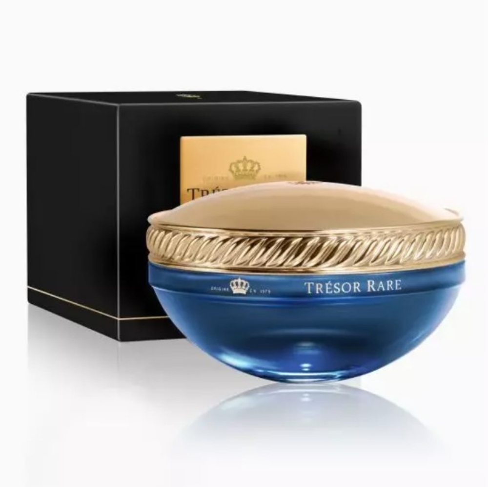 Tresor Rare Blue Sapphire Complete Age Defying Skin Lifting Facial Mask Mystique